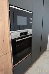 Horno y microondas integrados — fotografía de referencia del interior JULIET