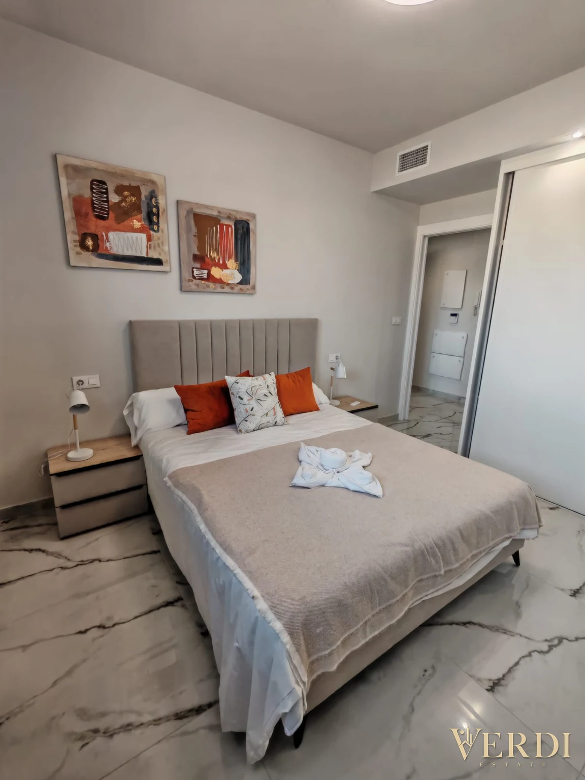 Interior reference: furnished double bedroom