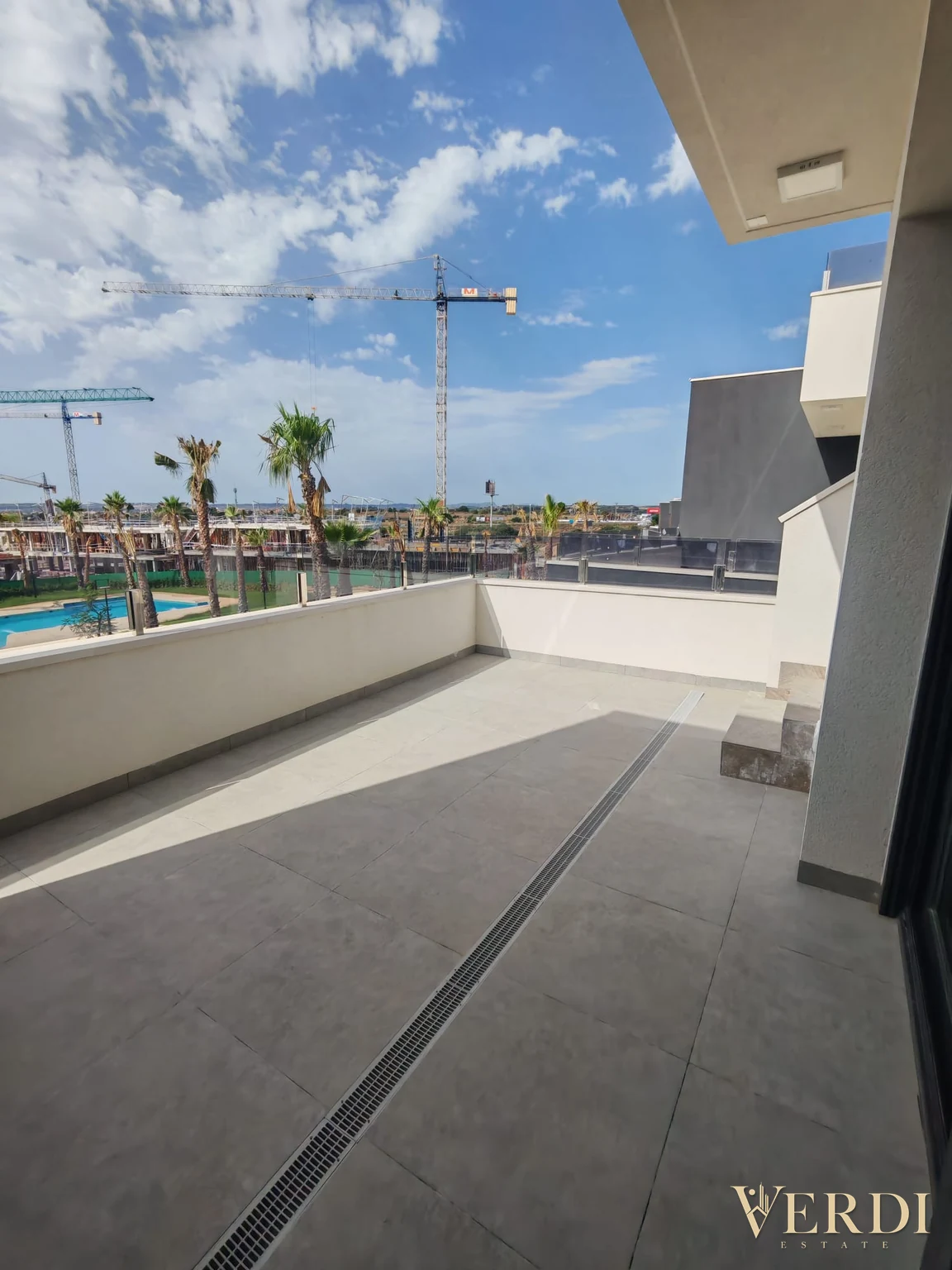 Outdoor reference: terrace and surrounding setting
